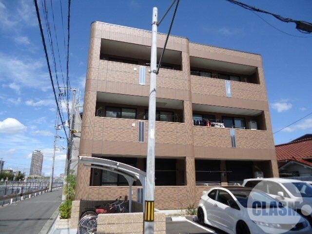 駐車場　敷地内駐車場