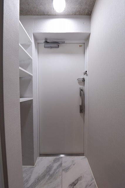 玄関　玄関