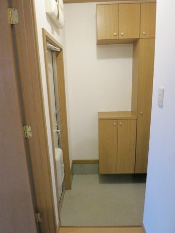 玄関　シンプルで使いやすい玄関です