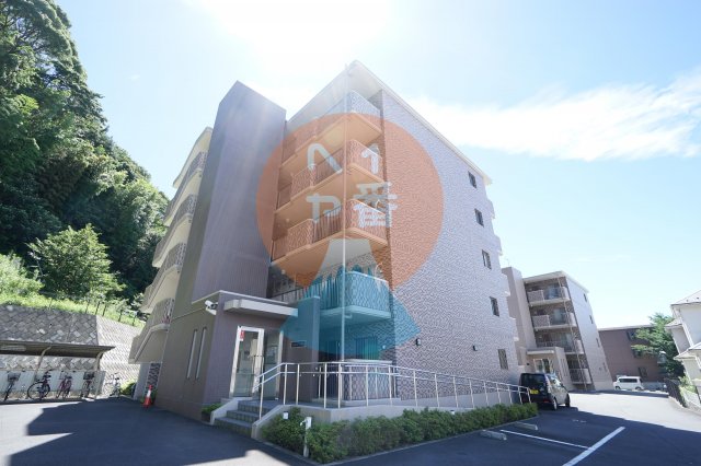 建物外観　ベルエールB棟の外観です。