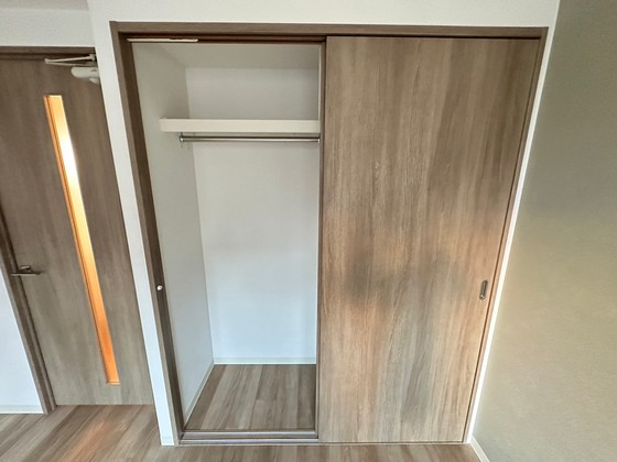 収納　※別部屋の写真です