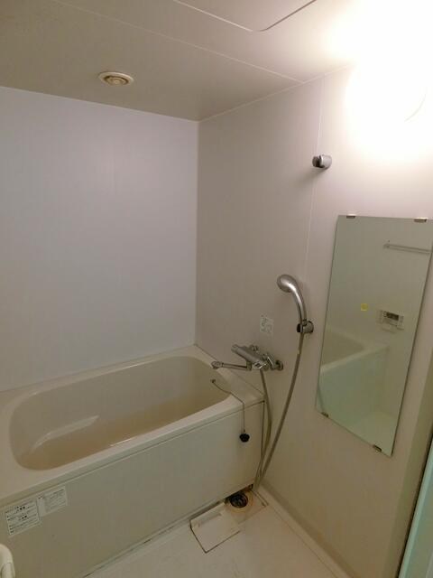 バス・シャワールーム　別部屋参考写真