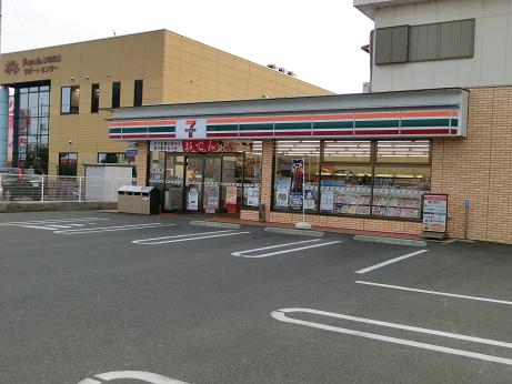 コンビニ　セブンイレブン　福山西新涯町店（コンビニ）まで556m