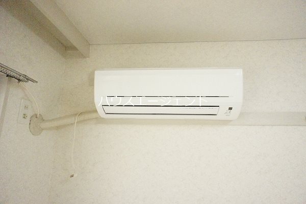 その他　エアコン１基完備です。