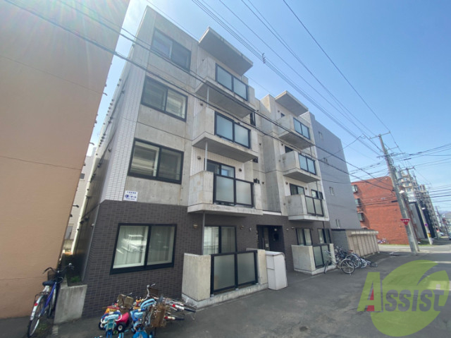 建物外観　札幌市中央区南１２条西「マ・メゾン山鼻」
