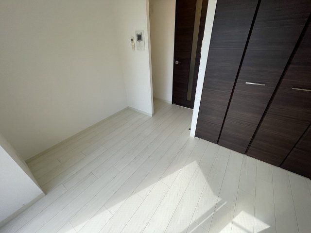 その他部屋・スペース　使い勝手のいい寝室です