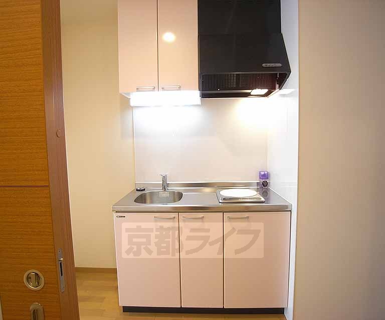 キッチン　コンパクトで使いやすいキッチン
