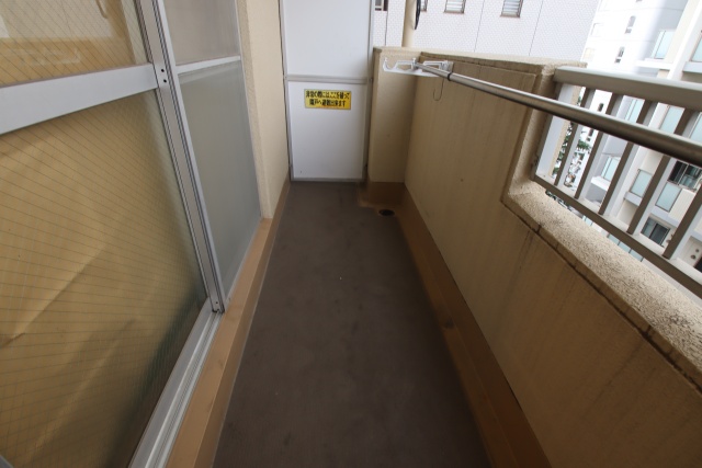 バルコニー　※別室の参考写真の為、現況優先です。