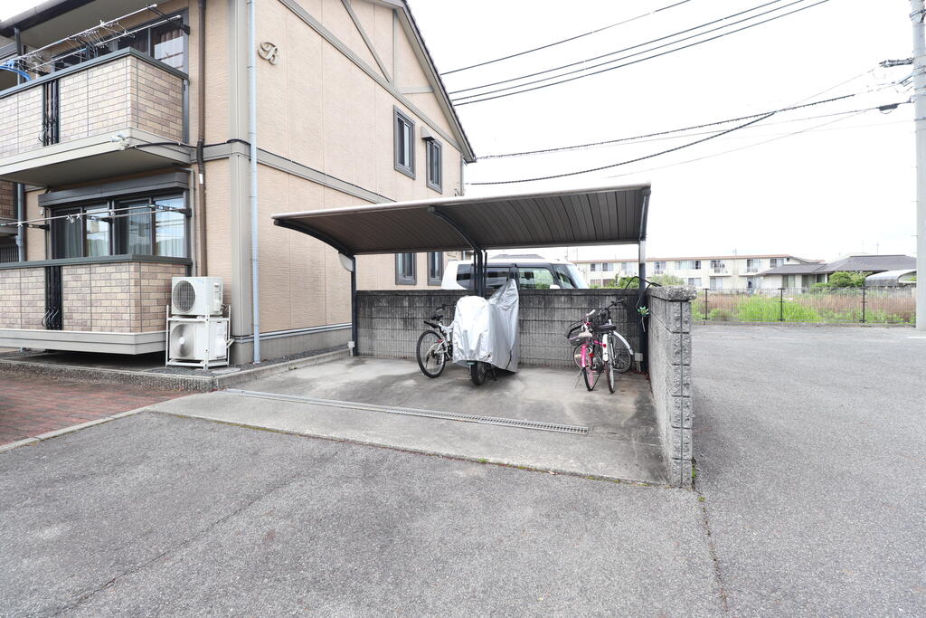 その他共有部分　駐輪場♪