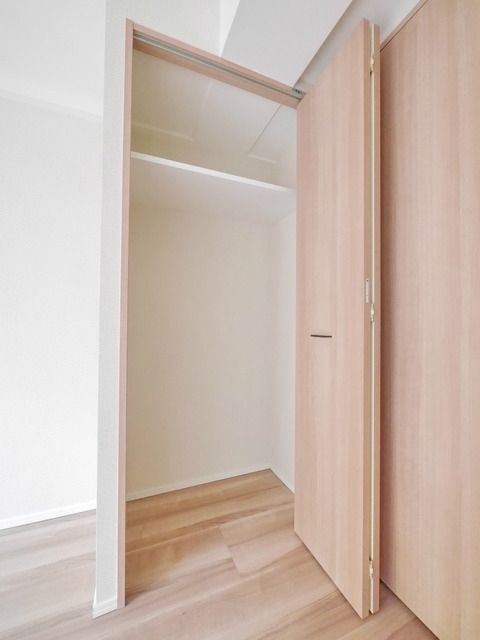 収納　同物件別部屋写真