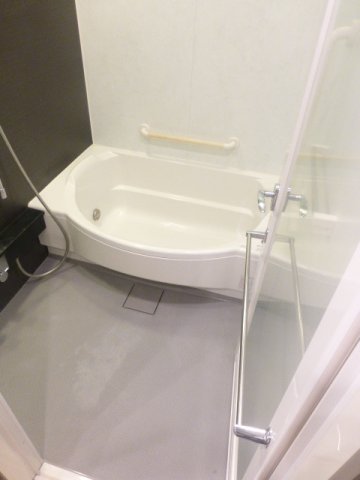 バス・シャワールーム　バス※別部屋参考写真