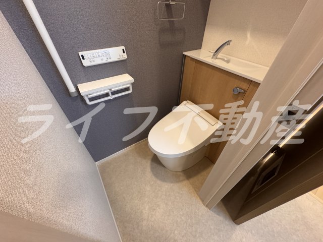 トイレ　ゆったりとした空間のトイレです