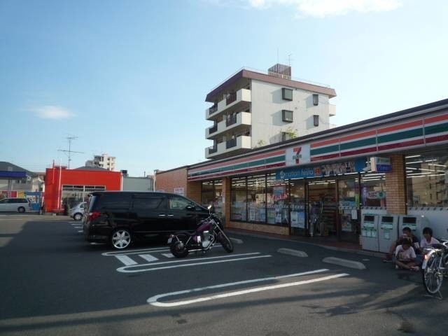 コンビニ　セブンイレブン広島青崎店（コンビニ）まで1075m