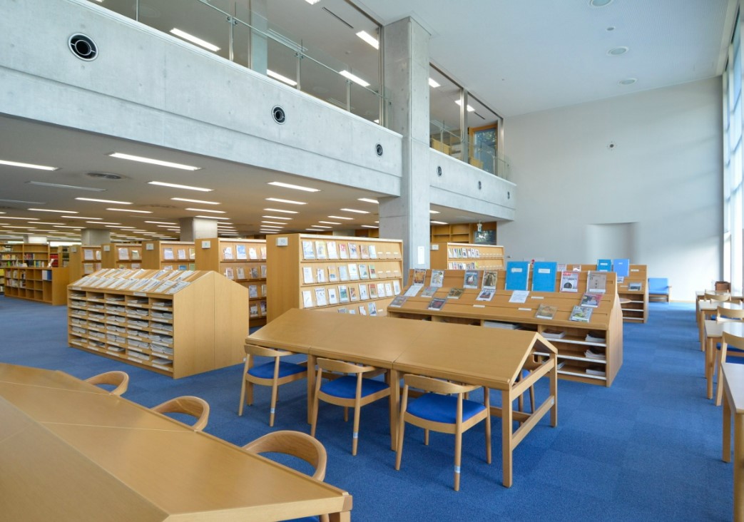 図書館　東洋英和女学院大学大学院図書室（図書館）まで654m
