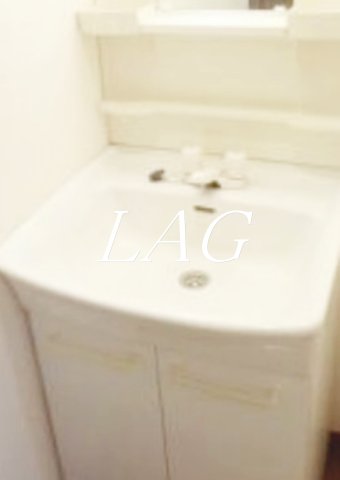 洗面設備　独立洗面台です。