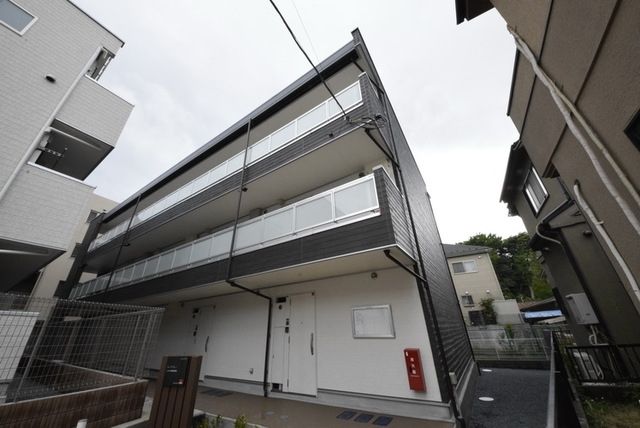 建物外観　新築・セキュリティ充実で安心。