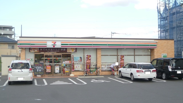 コンビニ　セブン－イレブン　八潮大瀬北店（コンビニ）まで190m