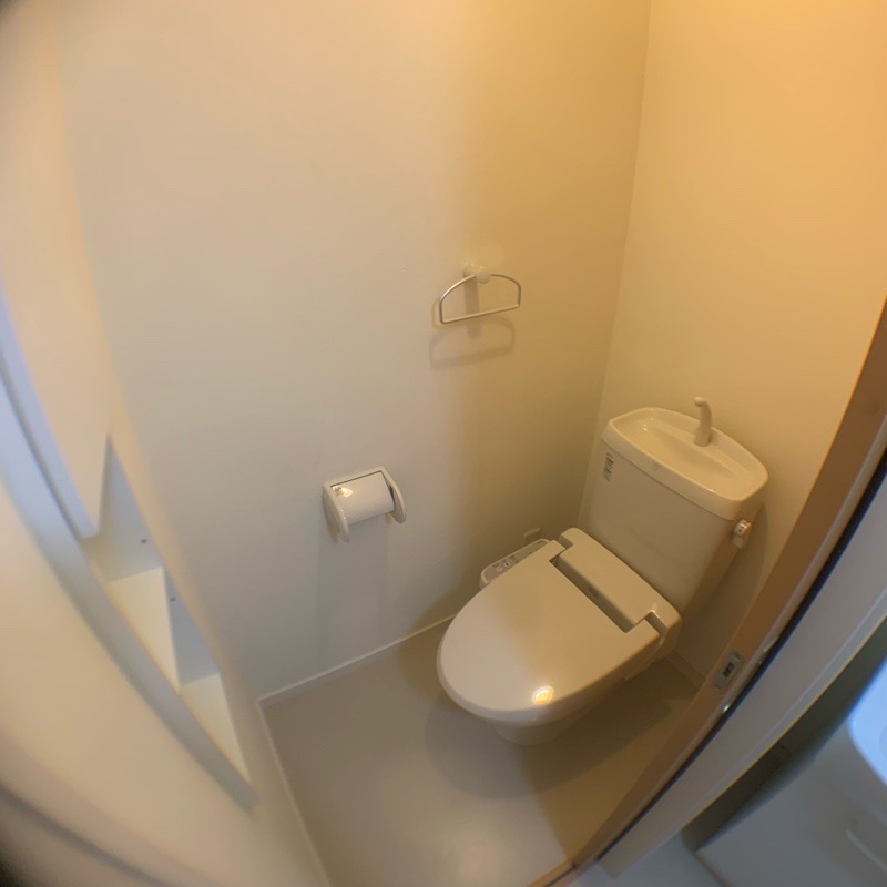 トイレ　トイレもきれいです