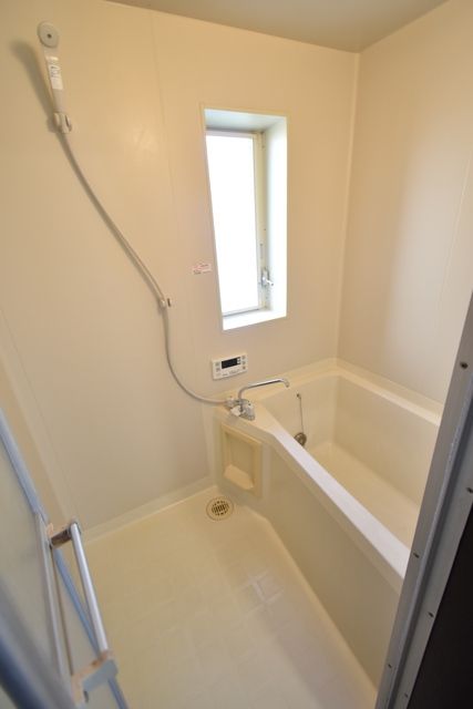 バス・シャワールーム　★お部屋探しはタウンハウジング町田店まで★