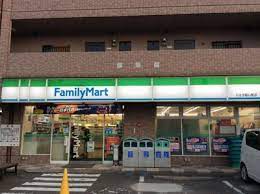 コンビニ　ファミリーマート トヨタ聖心寮店（コンビニ）まで302m