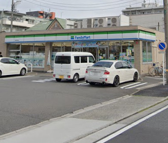 コンビニ　ファミリーマート 春田駅南店（コンビニ）まで444m