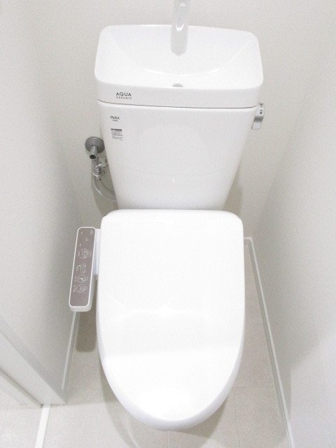 トイレ　シャワートイレイメージ