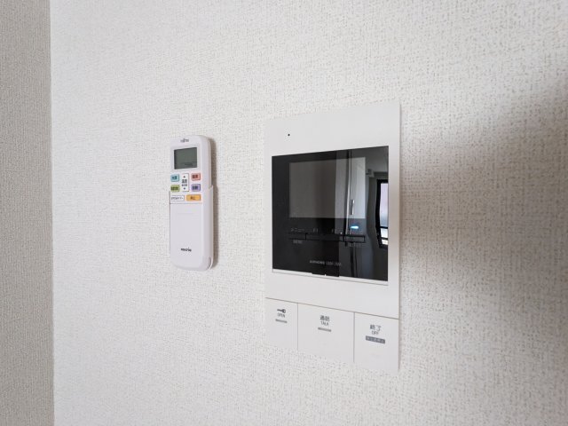 セキュリティ　☆モニター付きインターホン☆