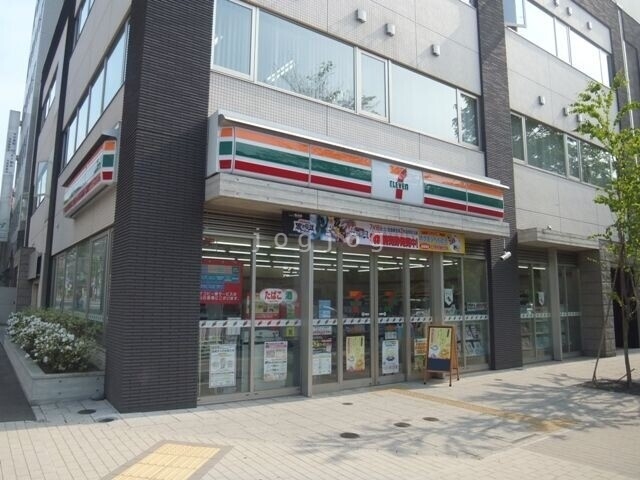 コンビニ　セブンイレブン札幌大通西13丁目店（コンビニ）まで96m