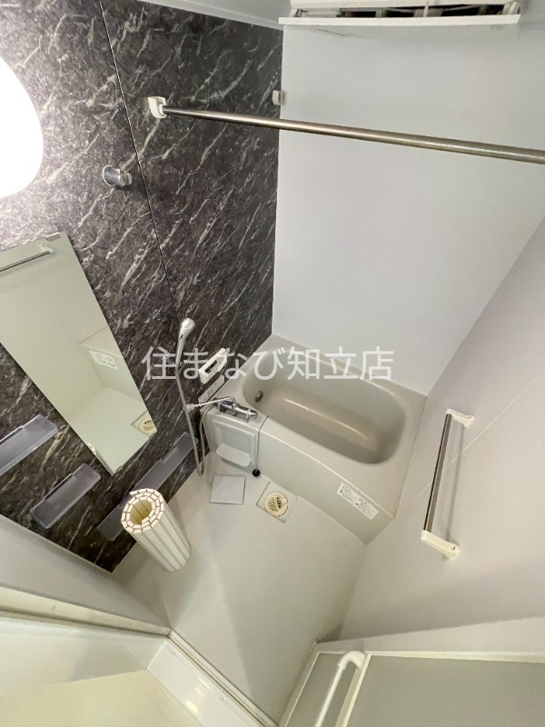 バス・シャワールーム　同型別部屋写真