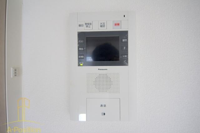 セキュリティ　クリスタルグランツ梅田
