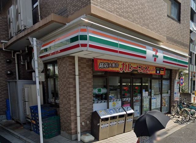 コンビニ　セブンイレブン荒川町屋店（コンビニ）まで187m