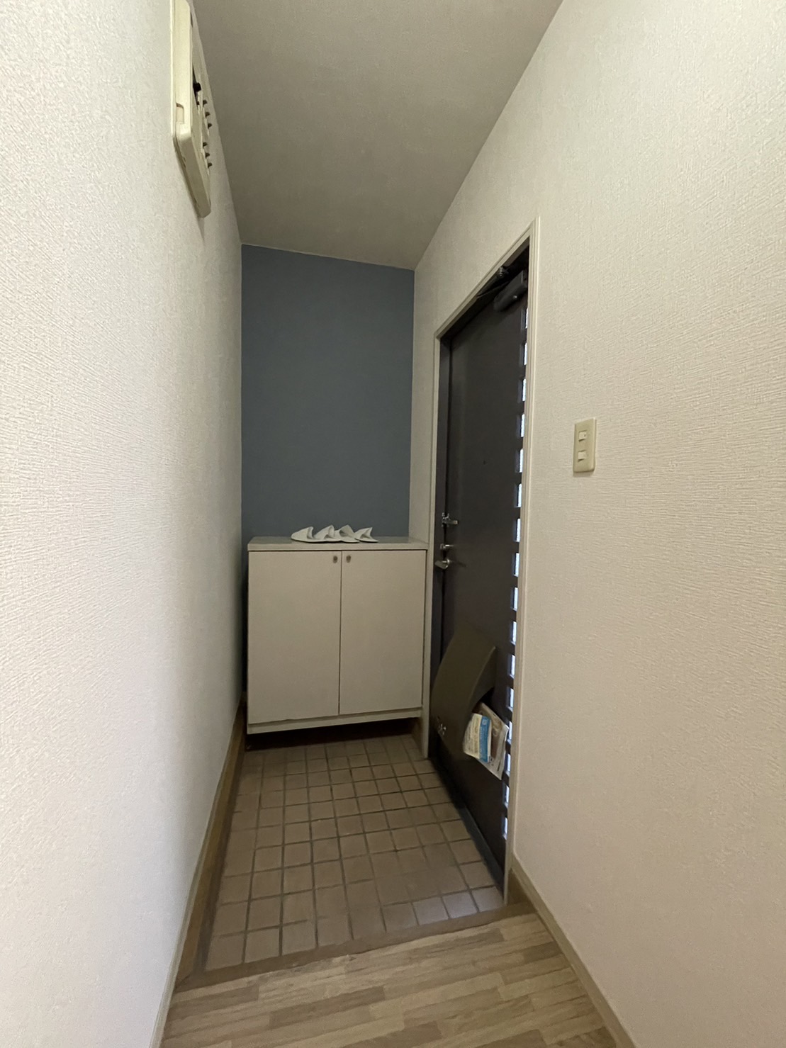カーサ西須磨の玄関写真