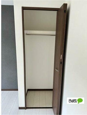 収納　同施工タイプ