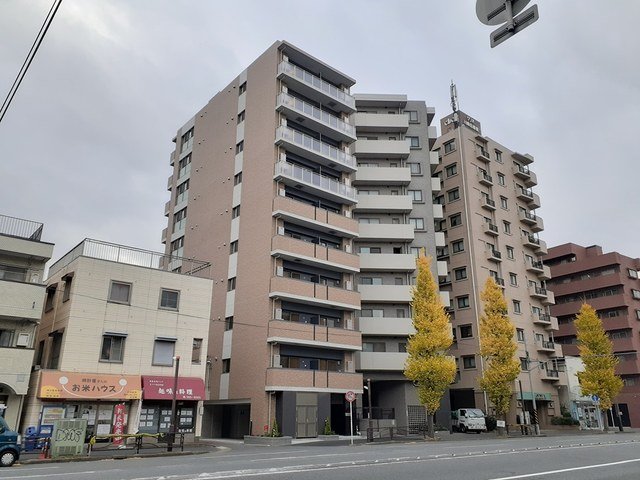 建物外観　落ち着いた雰囲気の外観です