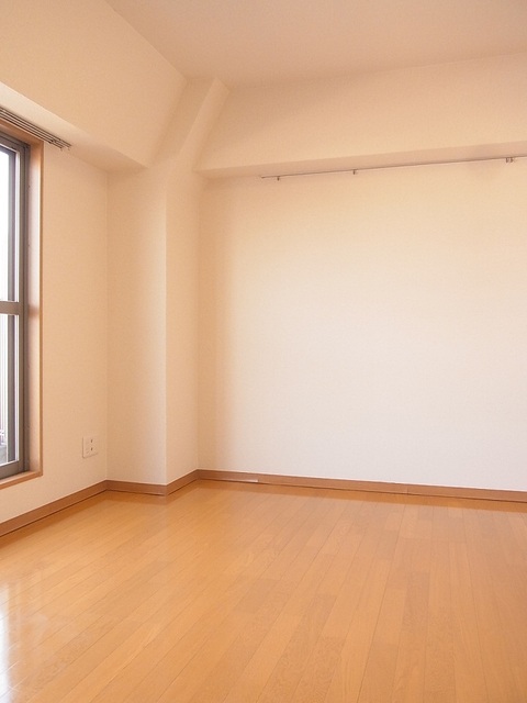 居室・リビング　参考写真（同建物別部屋のものです）