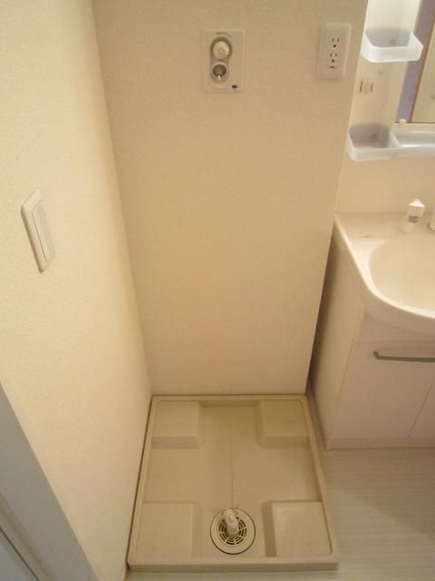 その他設備　室内洗濯機置場