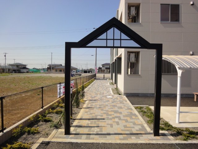 建物外観　外観写真（昼）