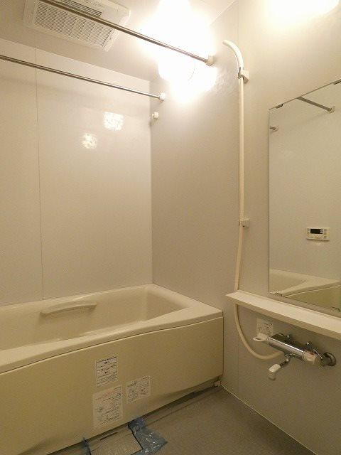 バス・シャワールーム　バス※別部屋参考写真