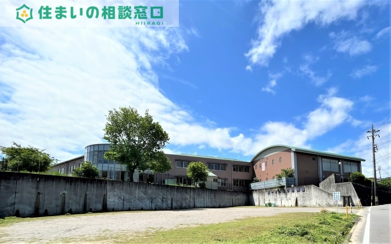 幼稚園・保育園　岡崎女子短期大学附属第一早蕨幼稚園（幼稚園・保育園）まで696m