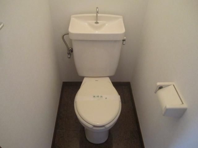 トイレ　バストイレ別