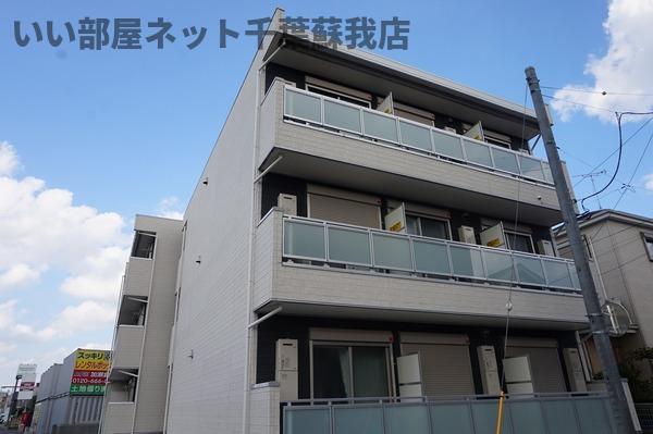 建物外観　おしゃれな外観がお出迎え♪