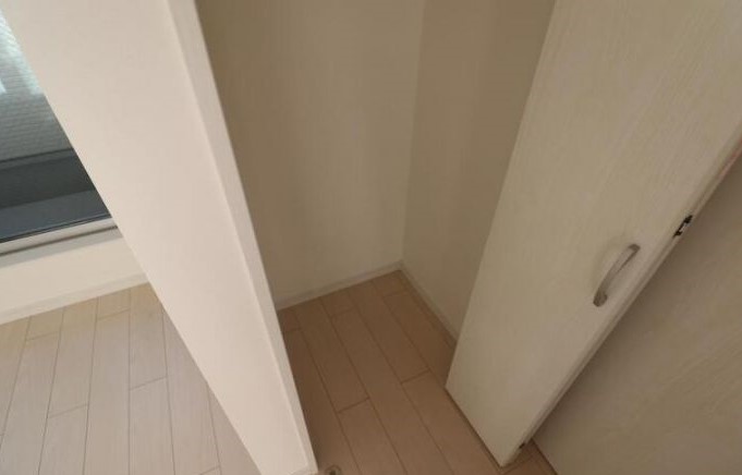 収納　写真は同仕様