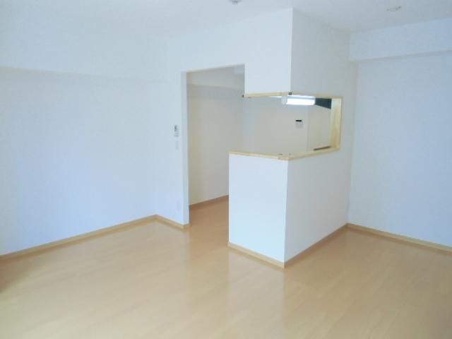 居室・リビング　日当り良好　明るいお部屋