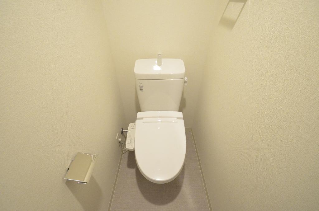 トイレ　シャワー付トイレ