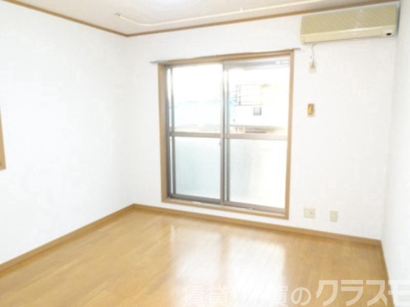 居室・リビング　明るいお部屋です♪
