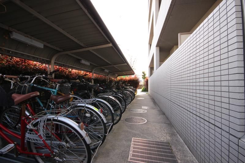 その他共有部分　駐車場