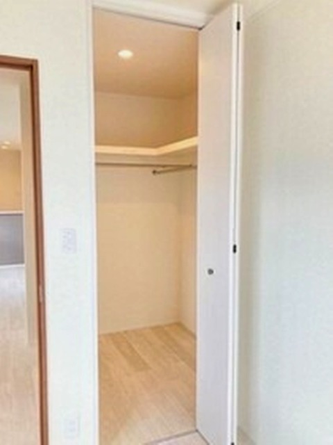 収納　別部屋参照