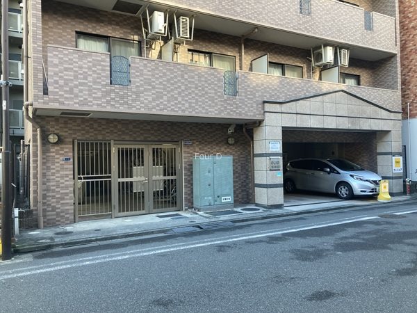 エントランス　《見学予約受付中》設備充実分譲賃貸マンション！