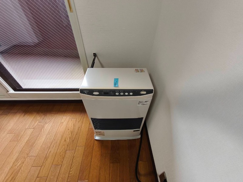 その他設備　灯油暖房です。札幌の寒い冬もこれで大丈夫！