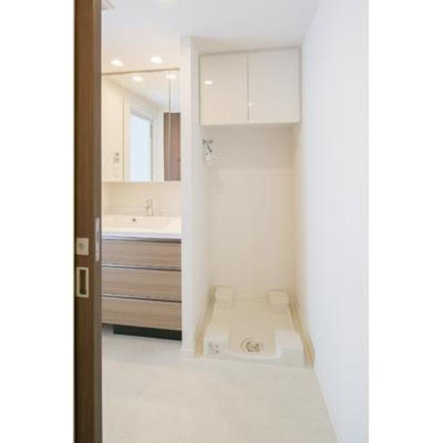 洗面設備　※写真は同タイプ住戸です。